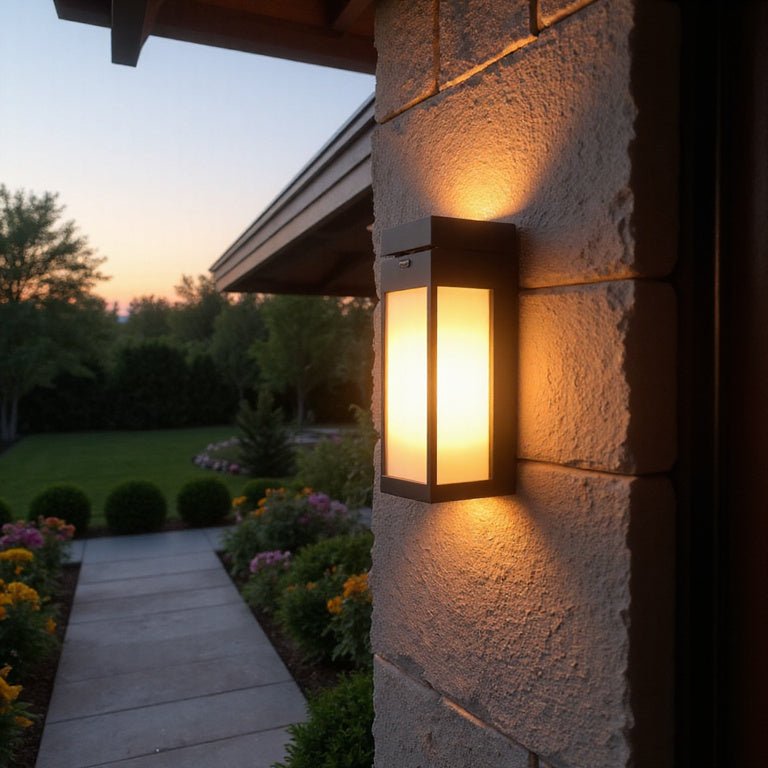 solar wall light