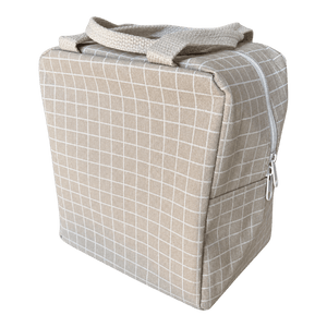 Checkered lunch bag product on transparent background