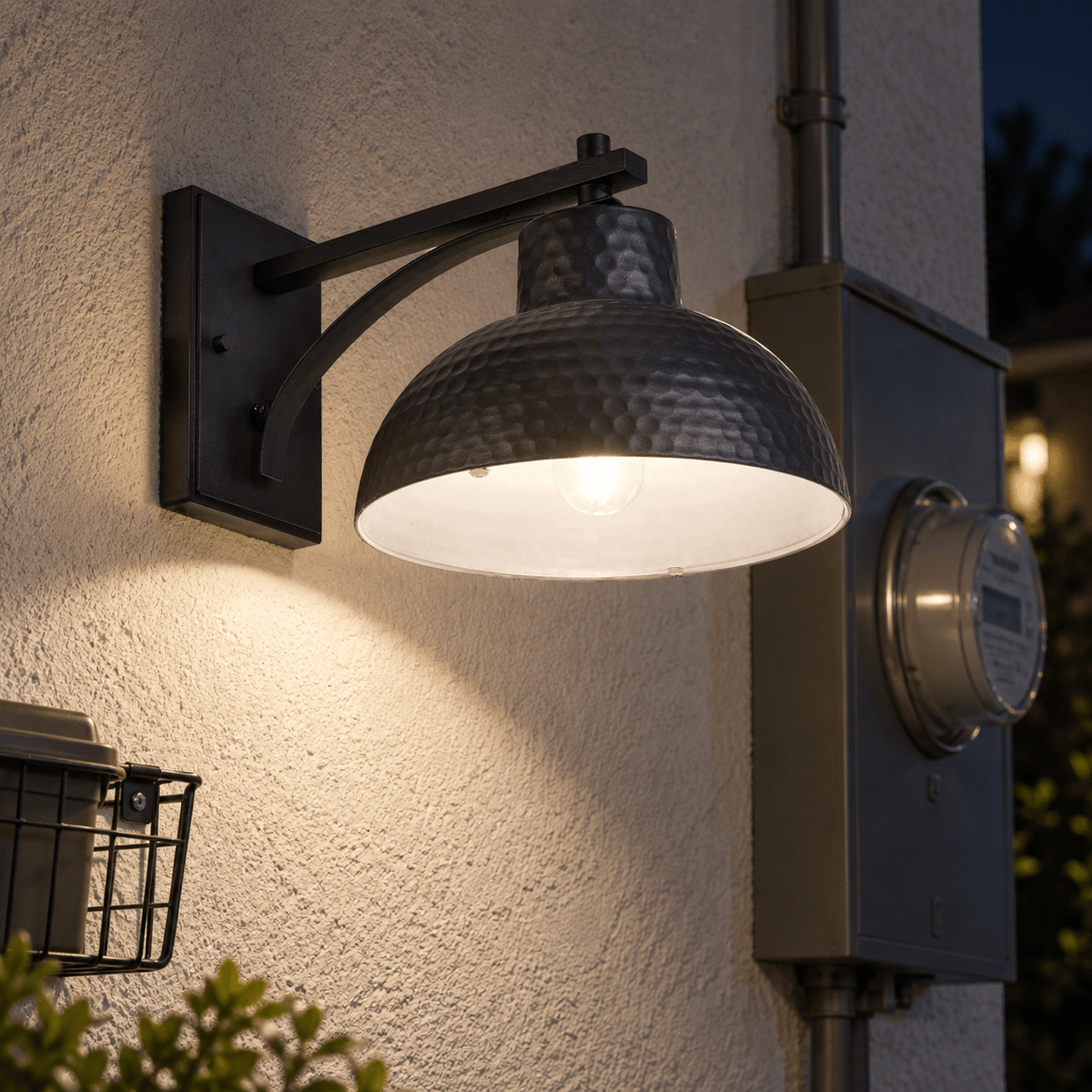 Foe Aluminium Outdoor LED Wall Light lifestyle image 3