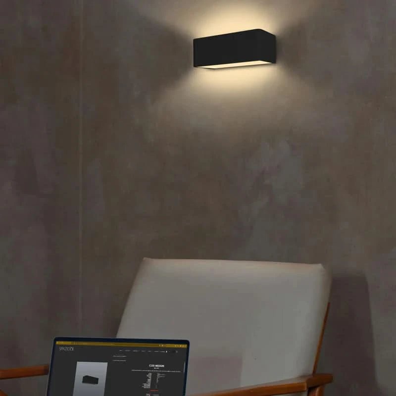 Cosi LED Wall Light - Matt Black & Dimmable