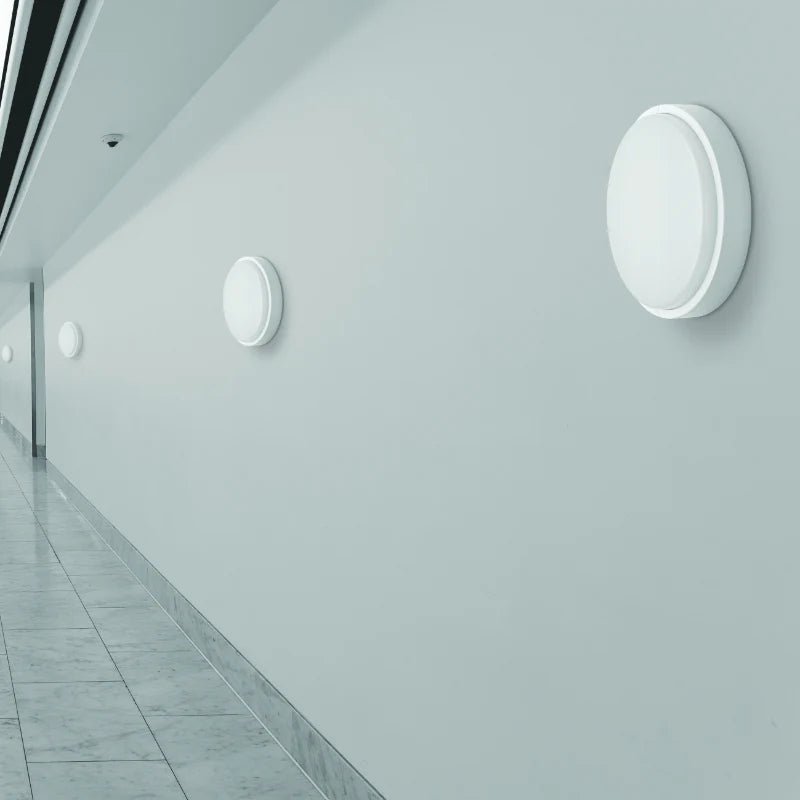 Flo Large White LED Bulkhead 3000K IP65