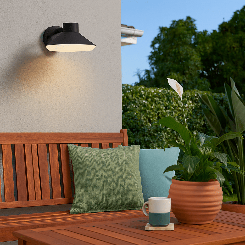 Ninnarella Black LED Outdoor Wall Light