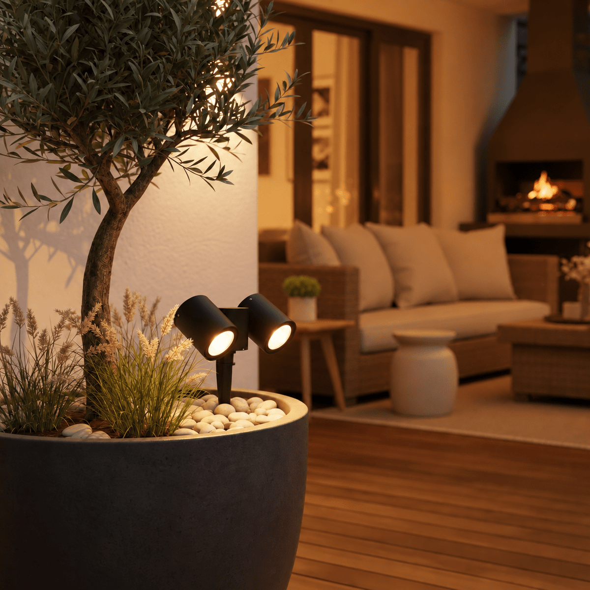 Dual Garden Spike Light