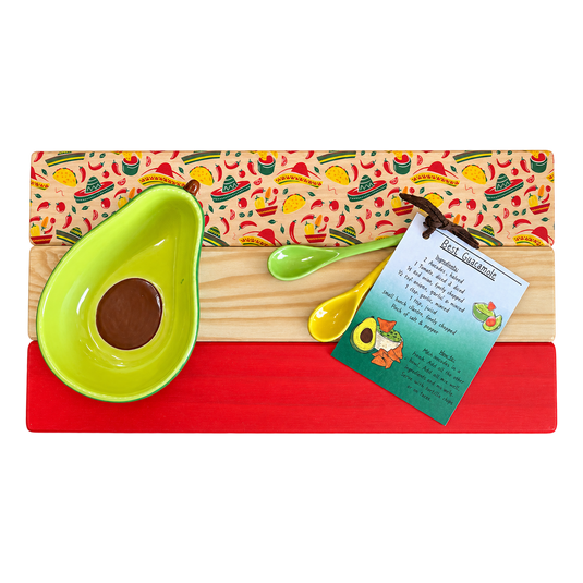 Wooden Platter - Quacamole Avo on a transparent background