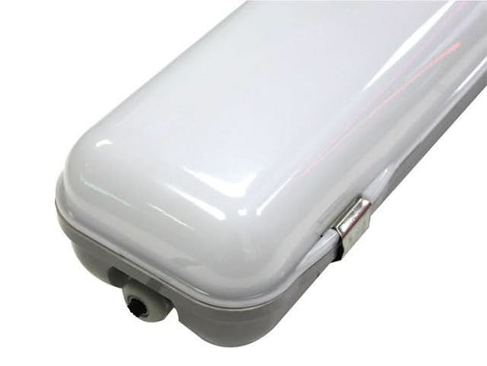 Workshop lit with efficient T8 LED tubes